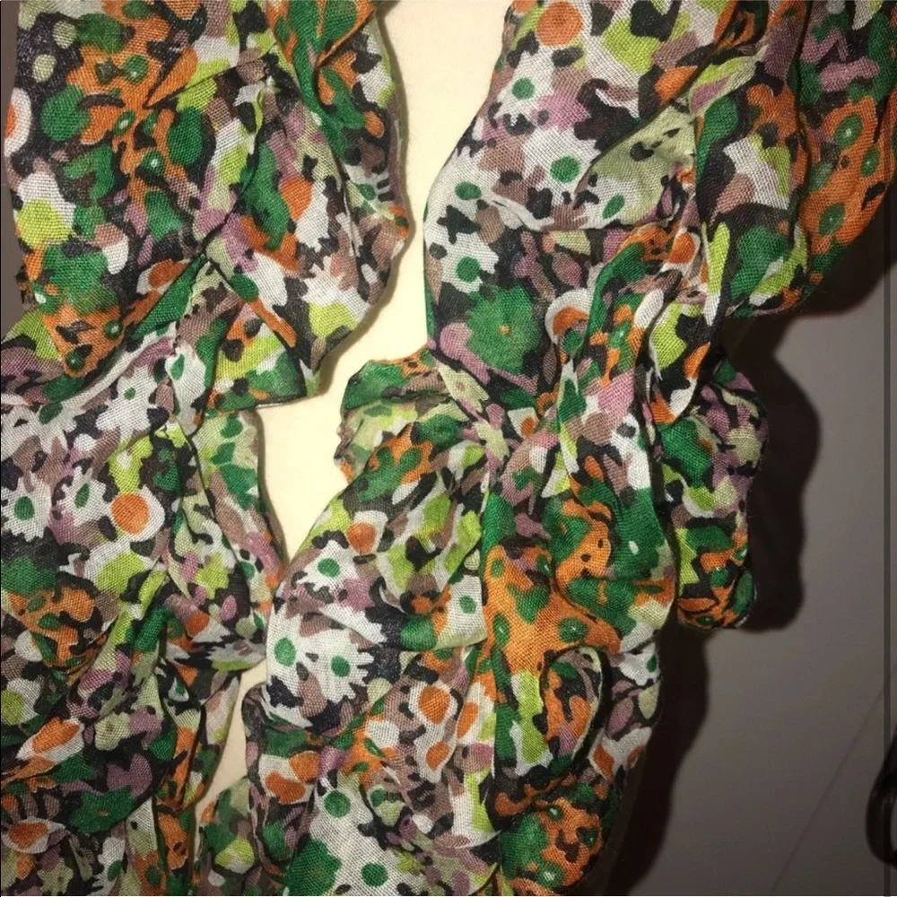 Bundle of two scarves. Green floral scrunched scarf and dark pink/ mauve scarf
